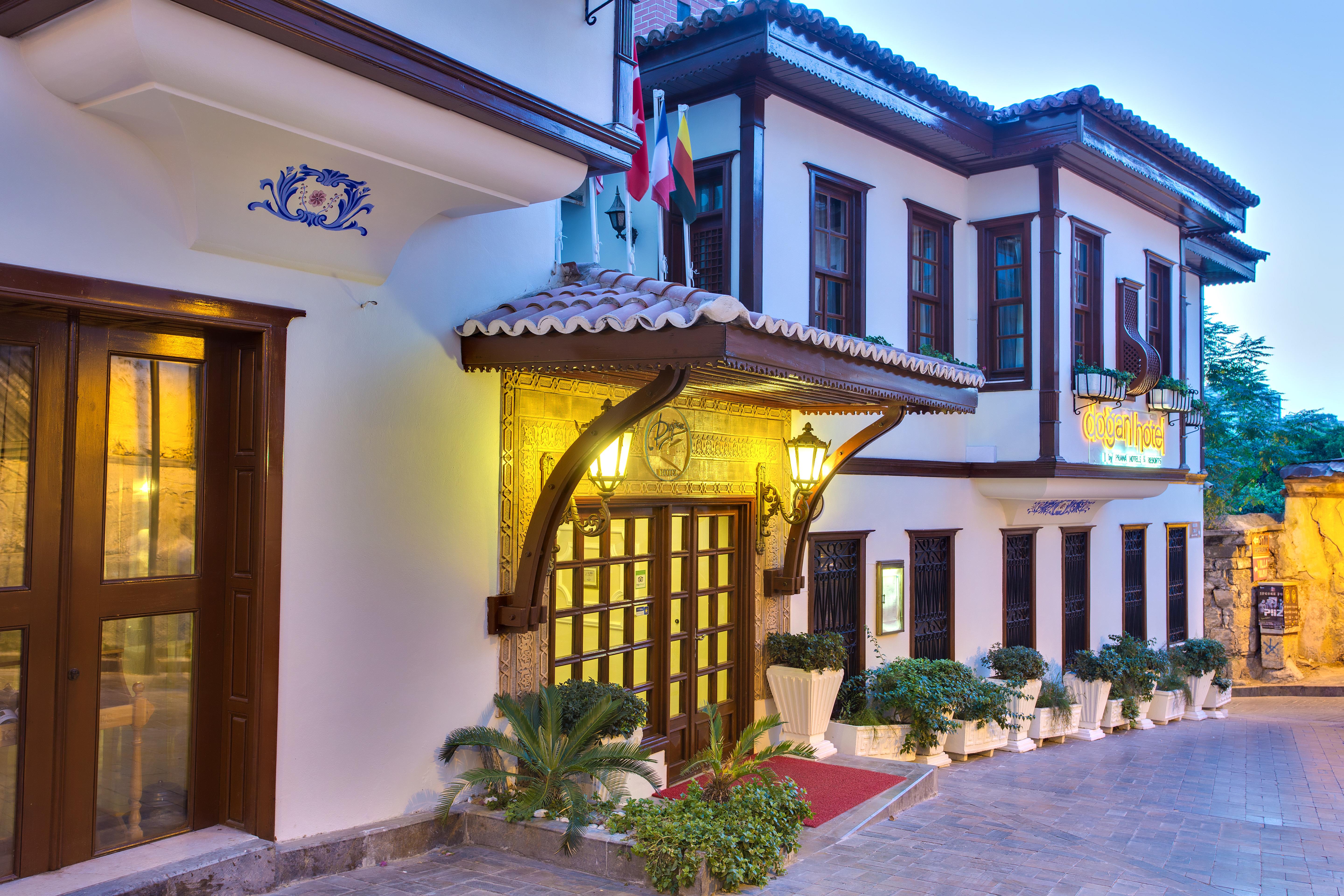 Otel Dogan 3*